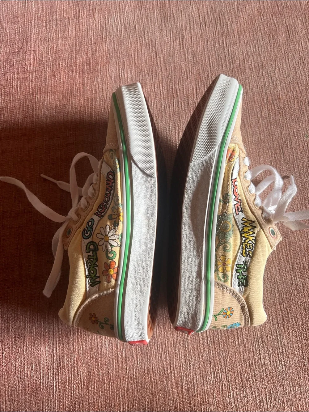 Vans Youth size 2.5 Yellow Canvas Sneakers Sesane Street Elmo